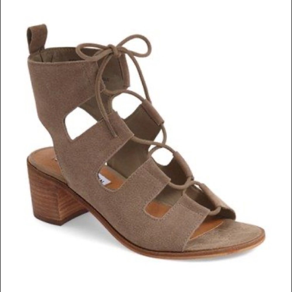 Steve Madden Ronlyn Stacked Heel Lace Up Sandals
